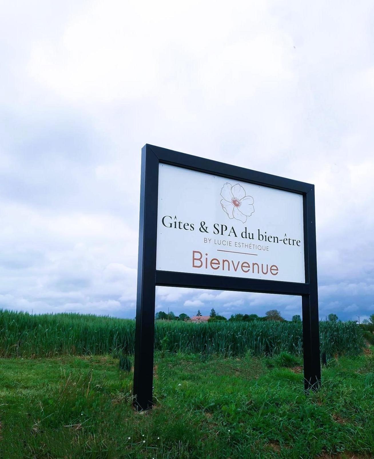 Gites & Spa Du Bien-Etre - Spa Privatif Courgains Exterior photo